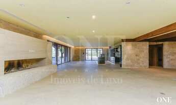 Imagem: Mansão com 4 suítes a venda no condomínio