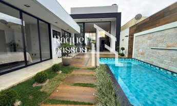 Imagem: Casa de 3 Suítes em Arniqueiras, em Lote