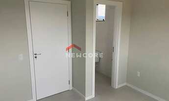 Imagem 4: Sobrado em Rua Antonio Rocha - Perequê - Porto Belo/SC