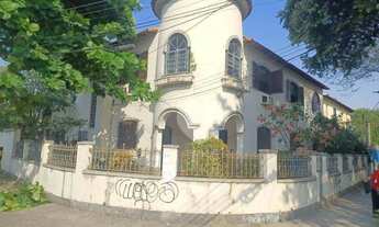 Imagem 2: Casarão de 392 m² a venda por R$ 880.000, 00 próximo ao Carioca Shopping