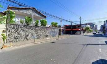 Imagem 2: Casa com 4 quartos e 4 banheiros a venda, 465m2!