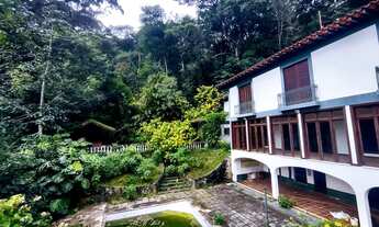 Imagem 4: Casa para locação tem 600 metros quadrados com 4 quartos