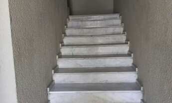 Imagem 2: Quitinete com 1 suíte, sala, cozinha. Bem ventilado e agradável. Bairro residencial com co