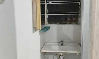 Imagem 7: Aluga-se Suíte em Casa Amarela