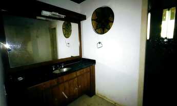 Imagem 7: Casa para locação tem 600 metros quadrados com 4 quartos