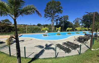 Imagem 2: Lote 211m° no Jardins Versalhes Lote à Venda, 211.20 por R$ 274570.00 no setor Polo Empres