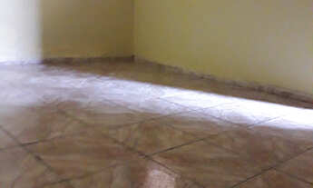 Imagem 4: Casa de 2 quartos frente para de ônibus