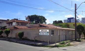 Imagem: Casa de esquina com 250m² em Campo Grande