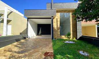 Imagem 2: Casa de condomínio térrea para venda tem 132 metros quadrados com 3 quartos