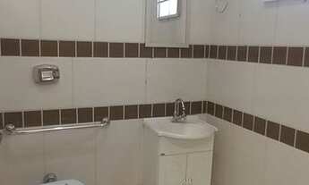 Imagem 7: Prédio comercial próx. Av. do Palestra