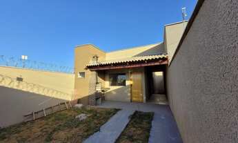 Imagem: Casa com entrada parcelada, 02 Quartos em