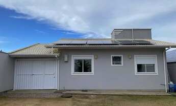 Imagem 2: Casa padrão de alvenaria mobiliada com 106m2 Tubarão