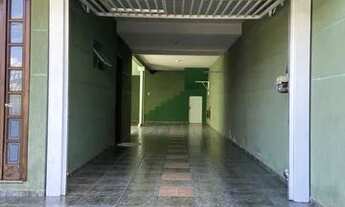 Imagem 3: Sobrado para Venda em Curitiba, Portão, 4 dormitórios, 1 suíte, 4 banheiros, 4 vagas