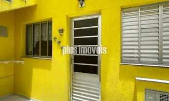 Imagem 2: Casa de vila , 104 m2 , em 2 moradia , sendo 1 esta alugada 2 dormitórios ,sala , cozinh