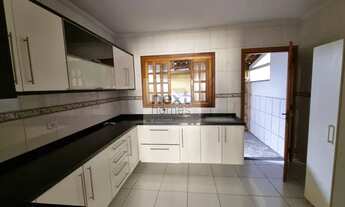 Imagem 3: Sobrado em condomínio fechado com 02 suítes e 02 vagas