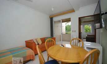 Imagem 4: Apartamento para Aluguel - Cachoeira do Bom Jesus, 1 Quarto, 52 m2