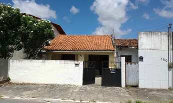 Imagem: Casa em área nobre no bairro da torre