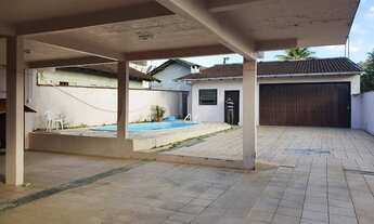 Imagem 5: Casa Térrea com Piscina, Suíte + 3 quartos, super bem localizada no Saguaçu, também uso CO