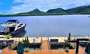 Imagem 1: Casa Geminada Frente para o Mar 200m2 à VENDA no condomínio Marina Del Rey no Guarujá. 3 q