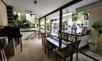 Imagem 2: Casa - Bosque dos Eucaliptos - 3 Dormitórios - 250m²