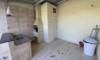 Imagem 6: CASA COM PISCINA À VENDA NO JD. CASA GRANDE EM APUCARANA