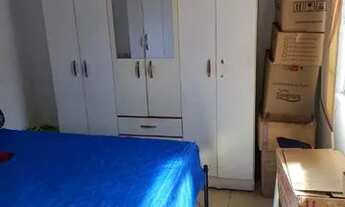 Imagem 2: Vendo casa com um quintal enorme, ótima oportunidade para investir