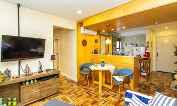 Imagem 5: Apartamento no Centro andar alto reformado de 2 dormitórios