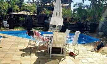 Imagem 5: Casa em condomínio com muito verde