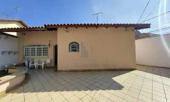 Imagem 3: Casa Térrea Tatuapé · 3 Quartos · 6 Vagas · Edícula