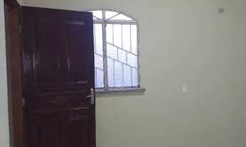 Imagem 7: Alugo uma casa no Silvio leite 700 reais