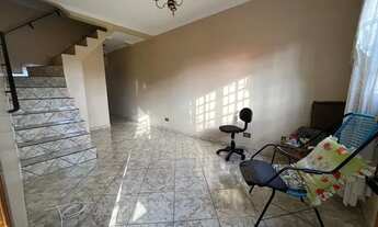 Imagem: Sobrado de 4 dormitórios sendo 1 Suíte