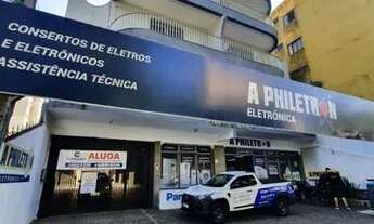 Imagem 3: Apartamento com 2 dormitórios para alugar, 48 m² por R$ 1.740,00/mês - Centro - Foz do Igu