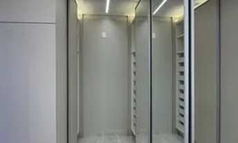 Imagem 2: Casa em condomínio com 3 quartos - Bairro Residencial Goiânia Golfe Clube em Goiânia