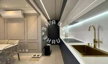 Imagem 3: Apartamento moderno de 72m², 2 dormitórios, sendo 1 suíte, andar alto, 2 vagas de garagem