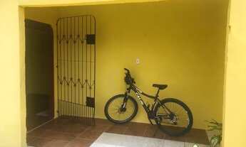 Imagem 2: Casa de dois andares toda documentada