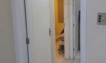 Imagem 5: Sobreposta alta com 2 dormitórios, cozinha grande, sala espaçosa com garagem coberta demar