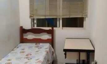 Imagem: Quarto em república masculina próx. Estação