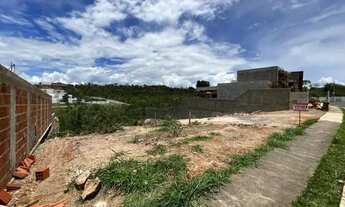 Imagem 5: Condominio Santa Monica- Lote na parte alta, com vista e murado. Na melhor localização