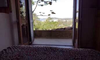 Imagem 3: Casa para venda possui 100 metros quadrados com 3 quartos em Praia da Ferrugem - Garopaba