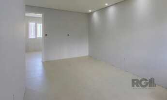 Imagem 4: Casa no Bairro Hípica, 100% reformada, 2 dormitórios, 1 vaga de garagem