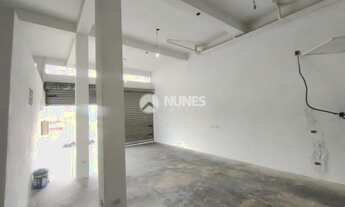 Imagem 3: Ponto comercial com 118,33 m², salão livre e versátil, ideal para diferentes tipos de negó