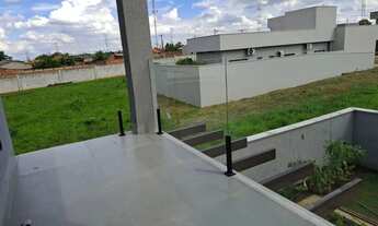 Imagem 6: Sobrado condomínio fechado Casa em Condomínio com 3 Quarto(s) e 4 banheiro(s) à Venda, 180