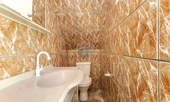 Imagem 4: Sobrado com 3 quartos, suíte, quintal e 3 vagas no Pinheirinho