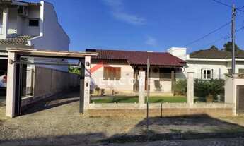 Imagem: Casa em Rua Elida Peixoto Korpalski - Centro