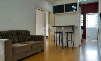 Imagem 4: Apartamento mobiliado com 2 quartos e garagem no Abraão em Florianópolis