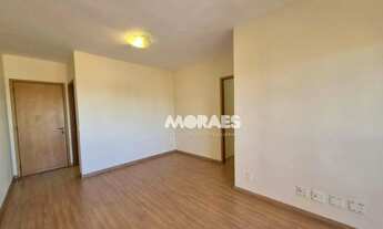 Imagem 2: Apartamento com 3 quartos (1 suíte) , 2 vagas, à venda, 84 m² por R$ 430.000 - Edifício Re