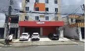 Imagem 2: 01 dormitório, banheiro, sala e cozinha integrada. 2º andar. Rateio de água variável + tax