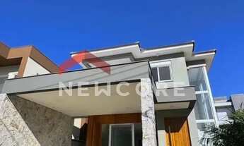 Imagem: Casa de condomínio em Rua Adolfo Inácio