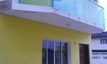 Imagem: Sobrado em Rua das Palmeiras - Balneário