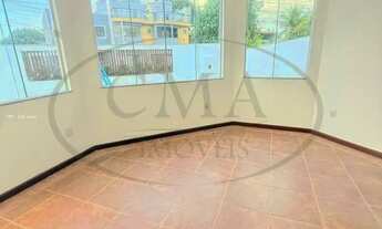 Imagem 2: Casa para Locação em Macaé, Mirante da Lagoa, 3 dormitórios, 1 suíte, 4 banheiros, 2 vagas